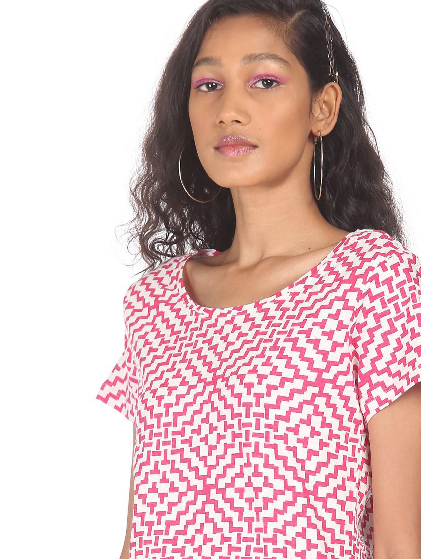 women's all over print round neck t-shirt - 18301831 - Zoom Image - 4