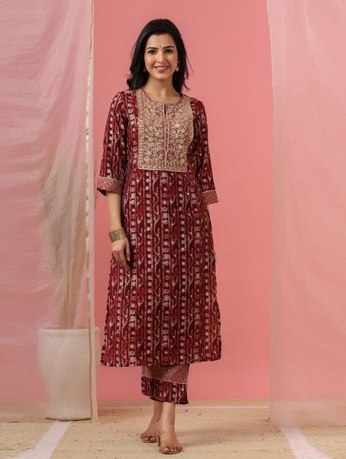 red chanderi kurta pant  set - 18334976 - Very Small Image - 1