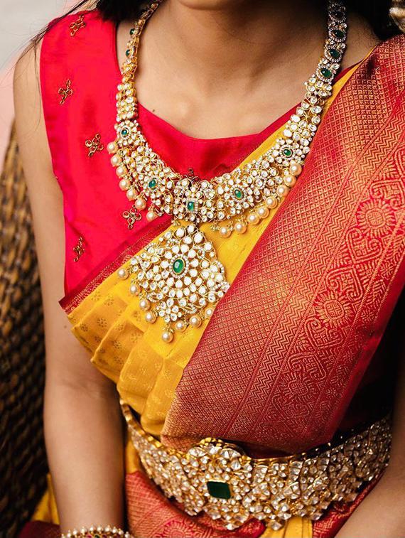 women's self design orange colored saree with blouse - 18372052 - Zoom Image - 2