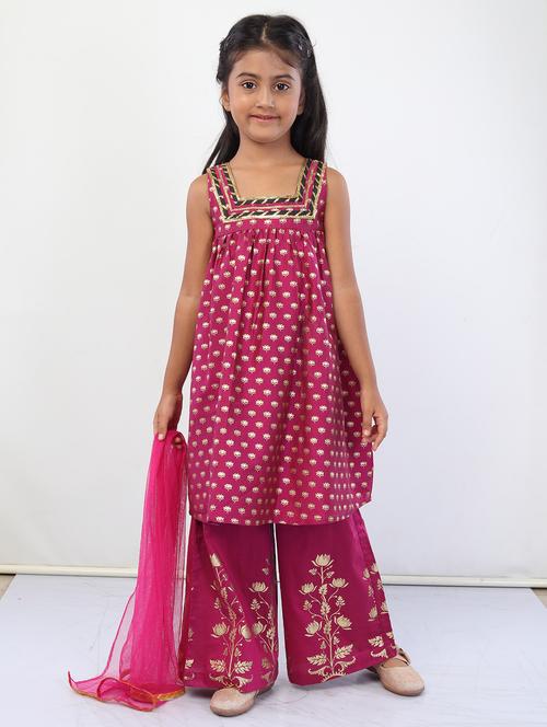 magenta printed palazzo  suit set  - 18445800 - Very Small Image - 1