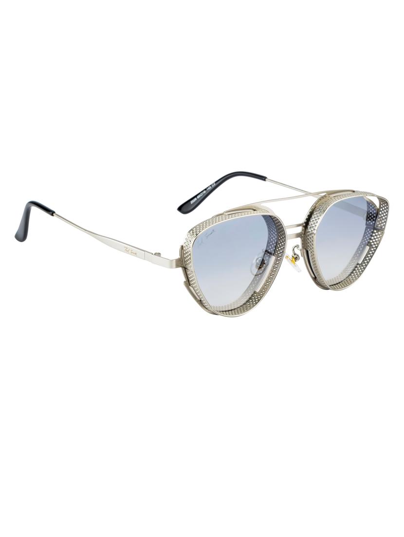 devil aviator in blue graded with light silver mirror - 18462279 - Standard Image - 3