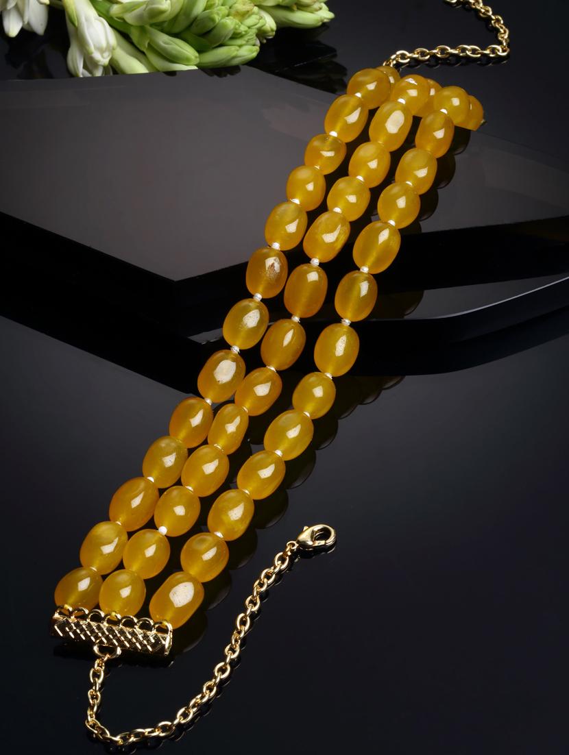 yellow metal choker necklace - 18636149 -  Standard Image - 0