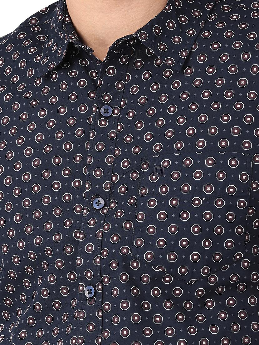 mens printed casual shirt - 18686946 - Standard Image - 4