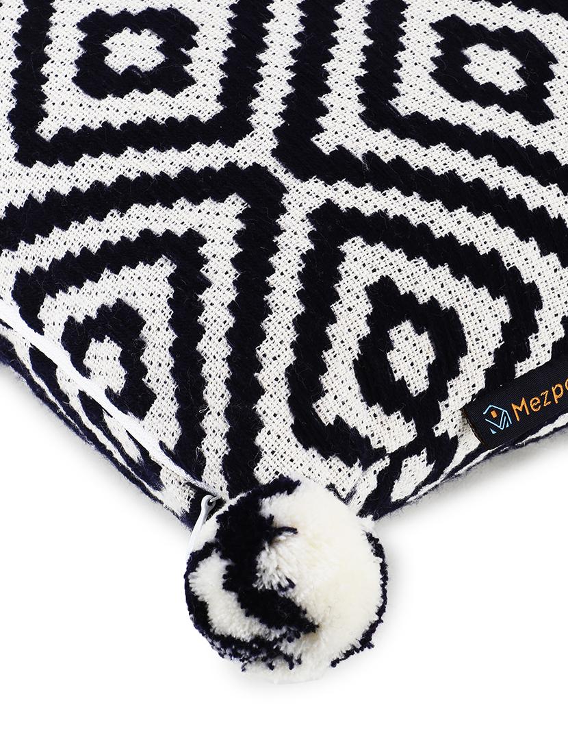 mezposh navy blue & off white diamond embroidered cotton acrylic cushion cover (16"x16") - 19088614 - Standard Image - 5