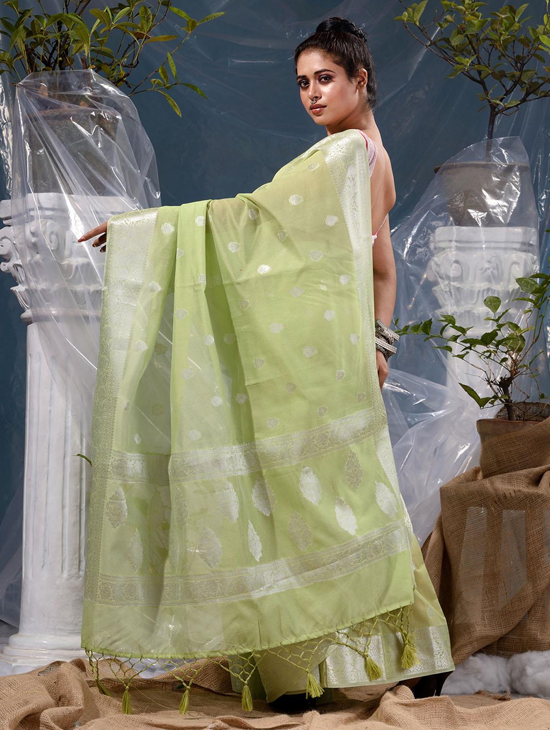women's self design light green colored saree with blouse - 19139050 - Zoom Image - 3