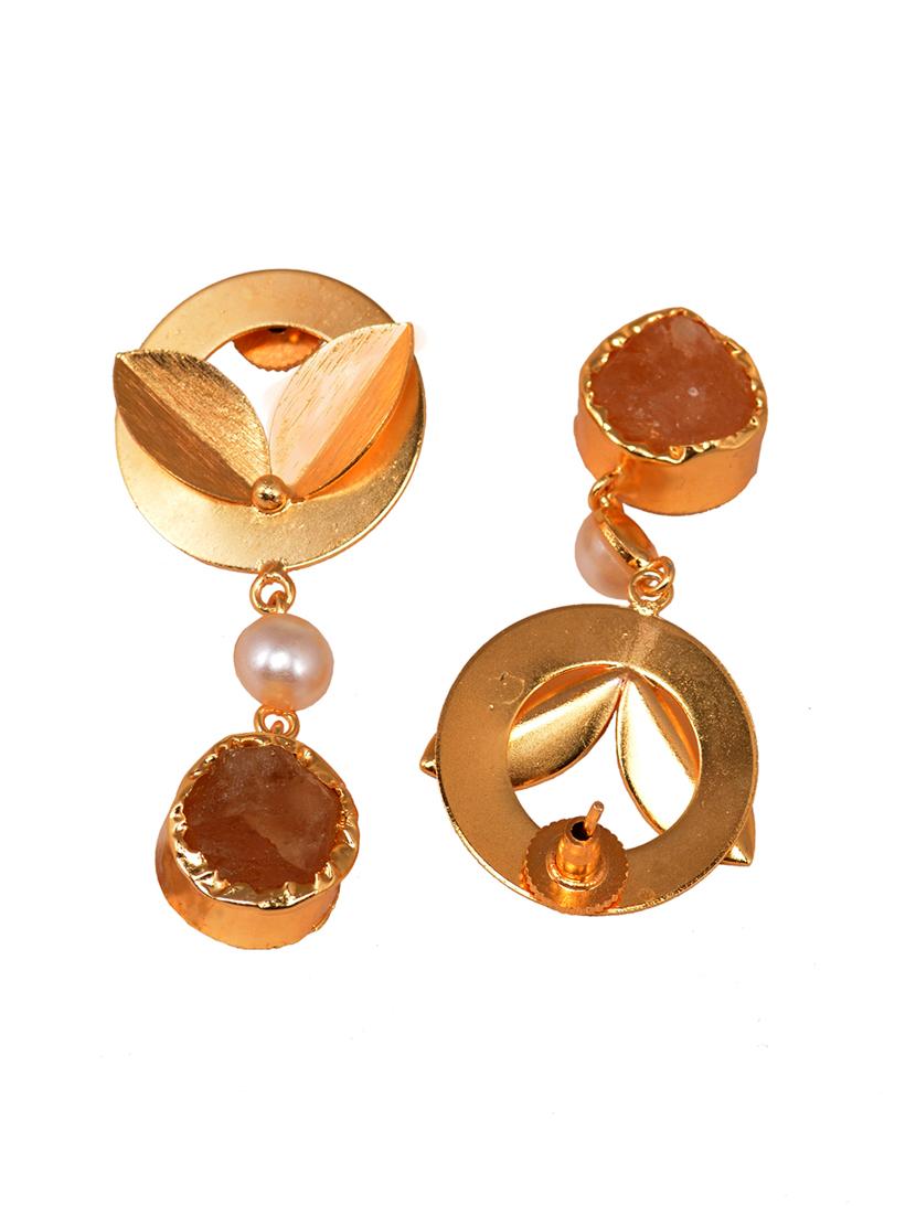 gol toned contemporary handcrafted drop earrings - 19180066 - Standard Image - 3