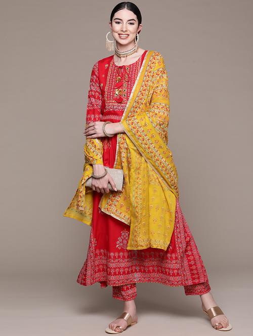 women red kurta pant set with dupatta - 19412569 - Very Small Image - 1