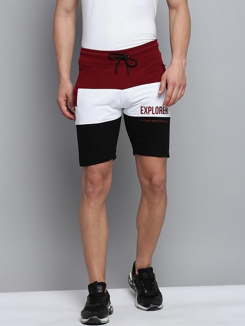 Color Block Sports Shorts - 19622638 - Very Small Image - 1