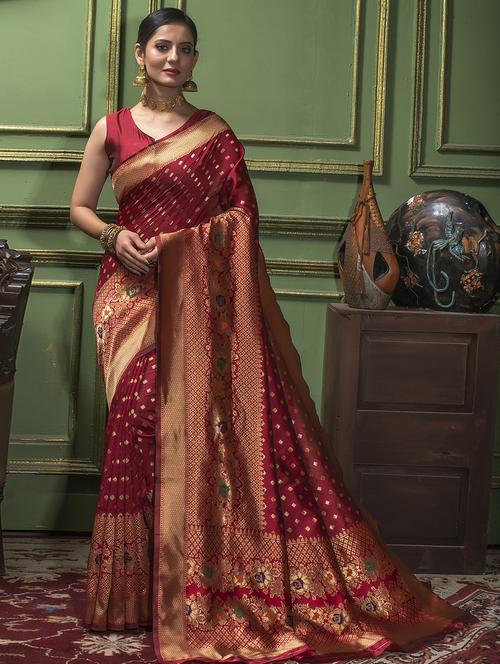women's self design maroon colored saree with blouse - 19735874 - Very Small Image - 1