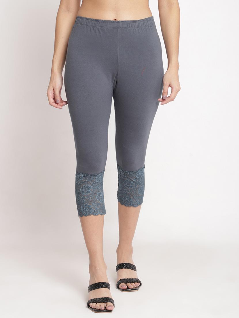 pack of 3 solid lace detailed capris - 20148501 - Zoom Image - 2