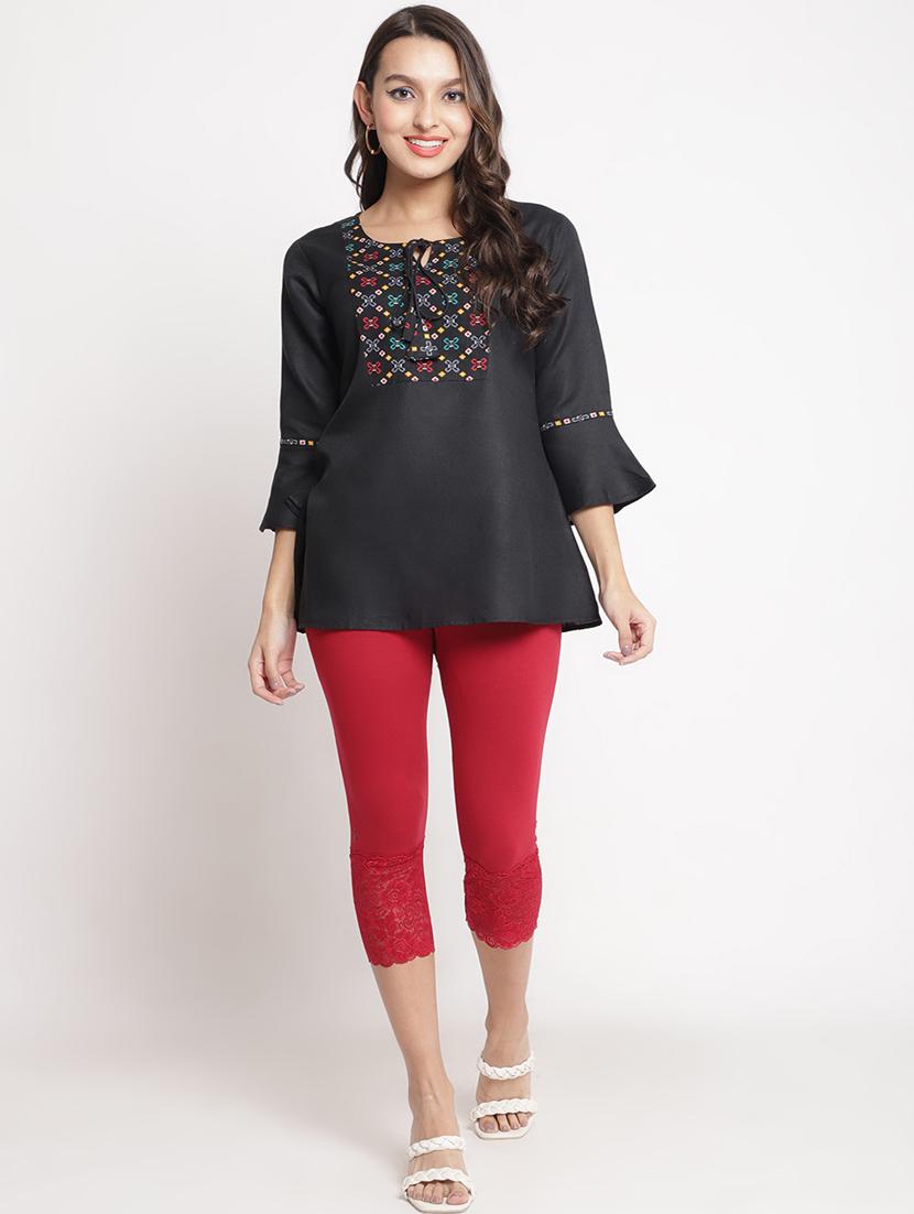 pack of 3 solid lace detailed capris - 20148577 - Zoom Image - 5