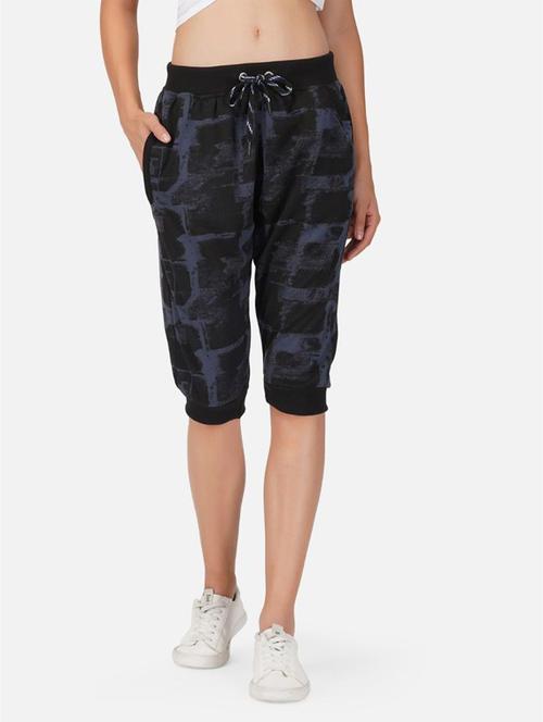 multi colored printed capri - 20501419 - Very Small Image - 1