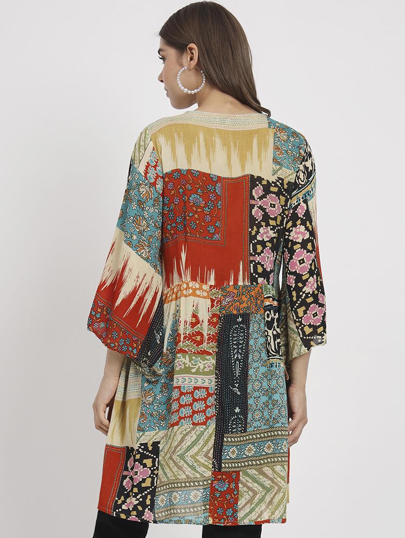 women printed neck detailed top - 20542237 - Zoom Image - 2