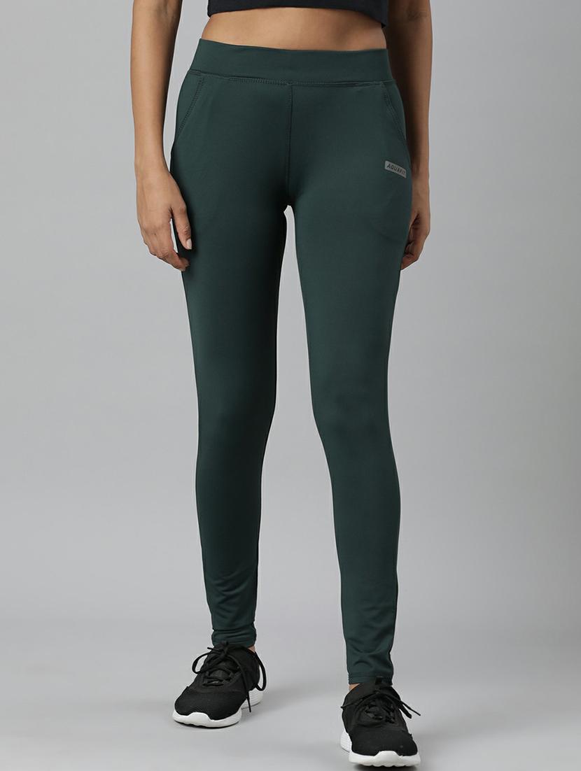 women high rise solid track pant