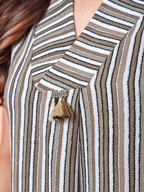 women collared striped short kurti - 20727696 - Standard Image - 3