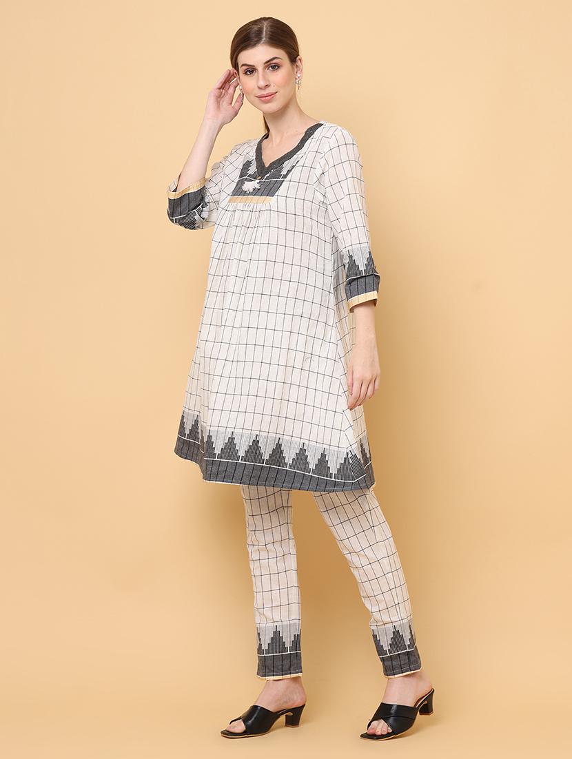 women off-white checks v neck co-ord sets - 20826544 - Standard Image - 2
