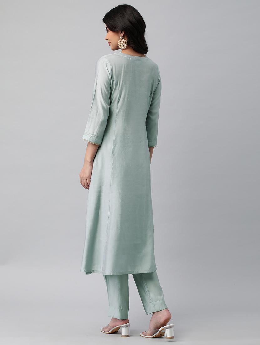 women embroidered a-line kurta - 20912067 - Zoom Image - 3