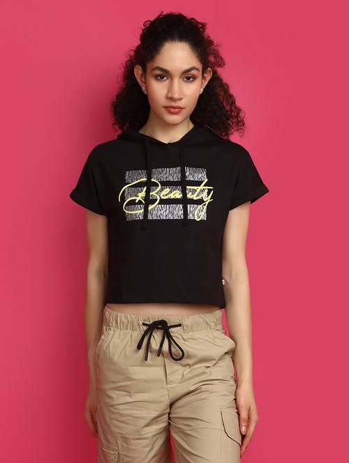 black chest print cotton crop t-shirt - 20972372 - Very Small Image - 1