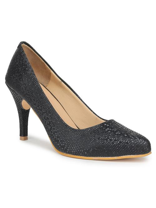black slip on pumps - 21000477 - Standard Image - 0