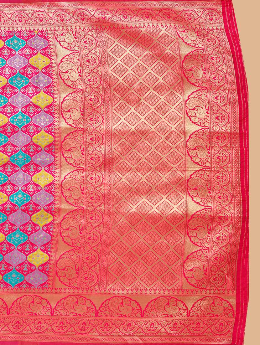 women self design patola saree with blouse - 21024905 - Standard Image - 5
