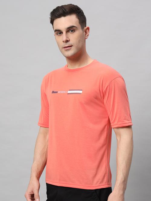 men round neck chest printed t-shirt - 21058365 - Very Small Image - 1