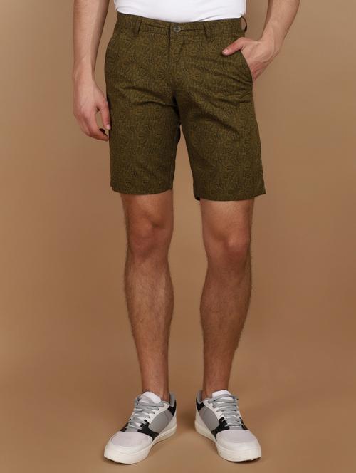 men printed mid rise cotton shorts - 21082139 - Very Small Image - 1