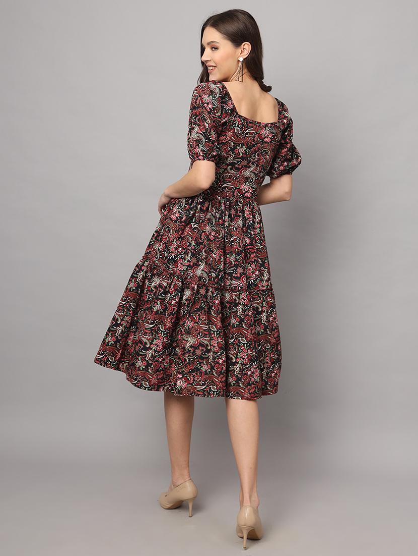 women printed puff sleeves tiered dress - 21277449 - Zoom Image - 3
