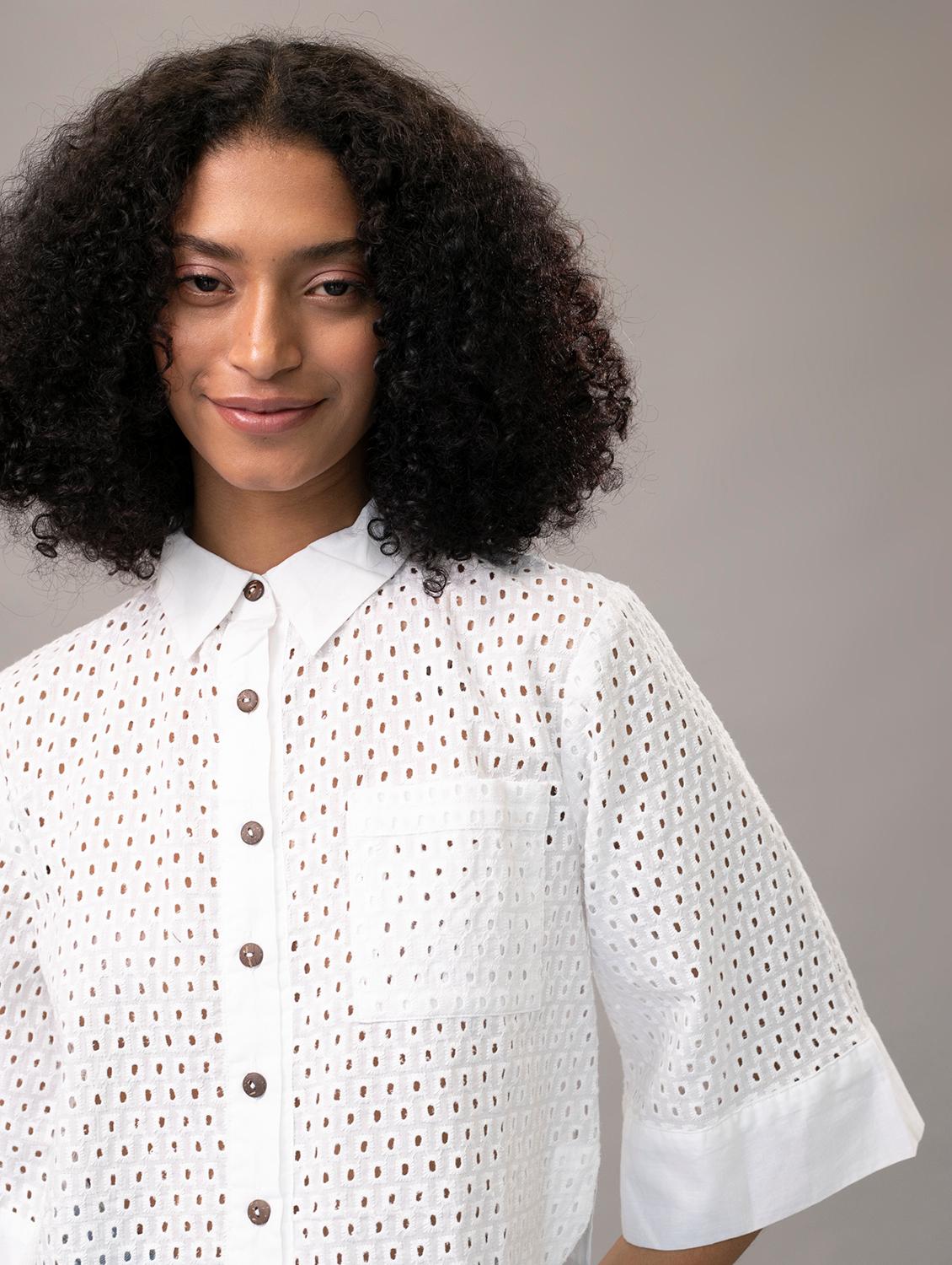 women schiffli collared crop boxy shirt - 21295826 - Standard Image - 5
