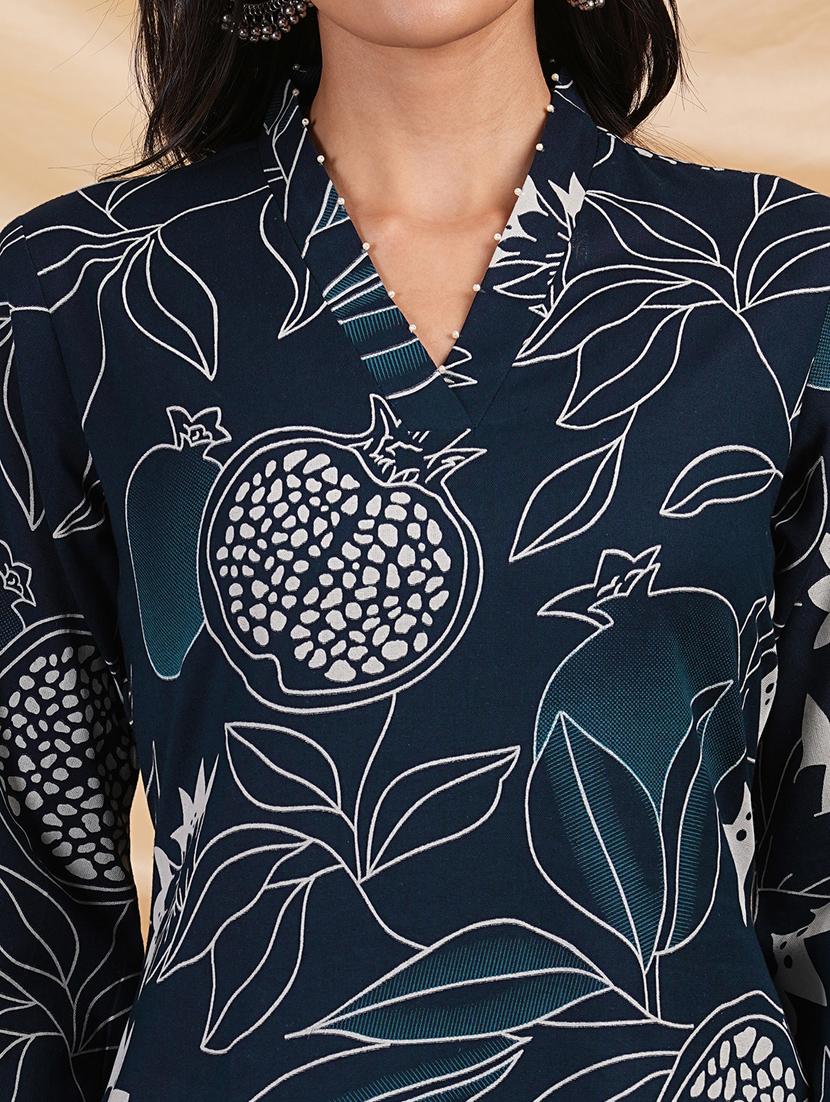 women v-neck printed a-line kurta - 21344880 - Standard Image - 4
