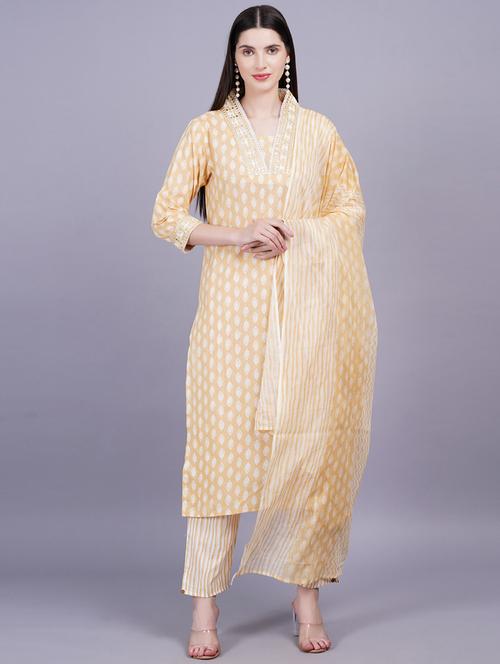 women three quarter sleeve kurta pant with dupatta set - 21350566 - Very Small Image - 1