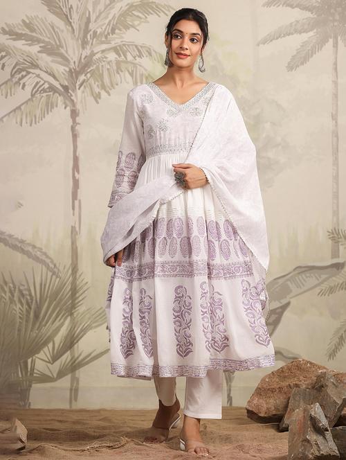 white kurta pant set with dupatta - 21368732 - Very Small Image - 1