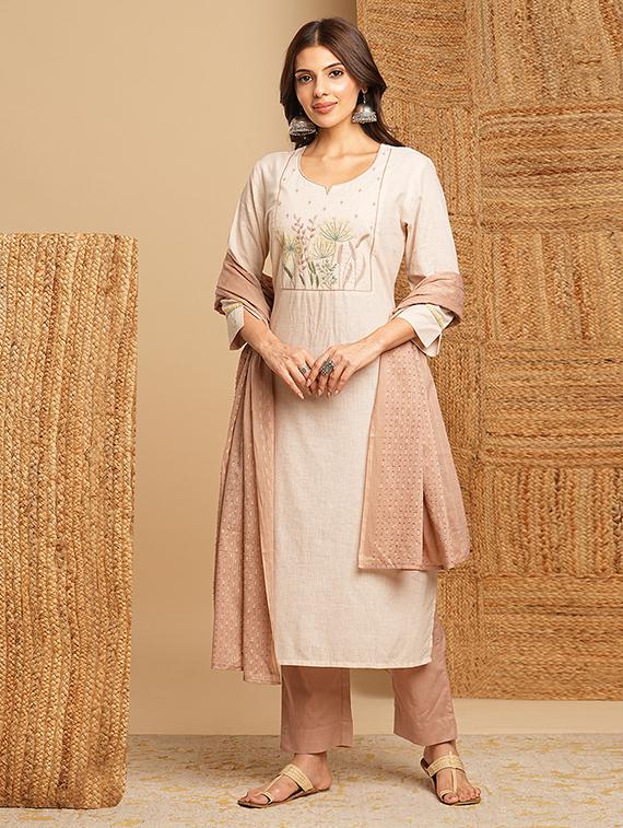 women three quarter sleeve kurta pant with dupatta set - 21374264 -  Zoom Image - 0