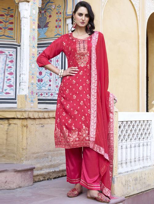 women red kurta dupatta set - 21450935 - Standard Image - 0