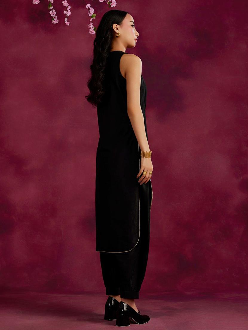 black cembroidred high-low kurta - 21459344 - Standard Image - 3