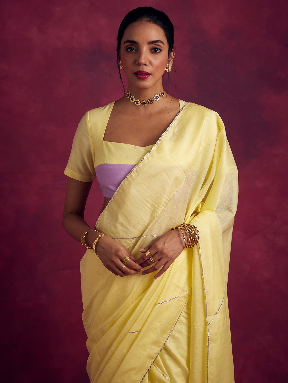 women solid plain saree - 21459958 - Zoom Image - 4