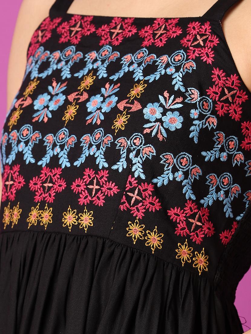 women black embroiderd flared ethnic dress - 21464739 - Zoom Image - 5