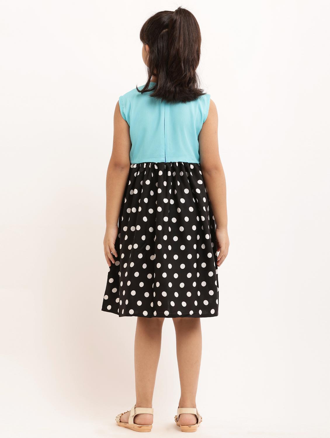 girl printed sleevless crepe frock - 21481100 - Zoom Image - 3