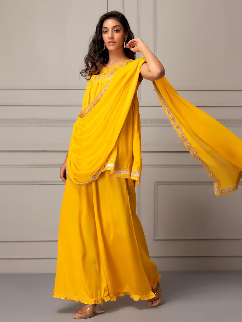 women kurta palazzo set with dupatta - 21483187 - Standard Image - 3