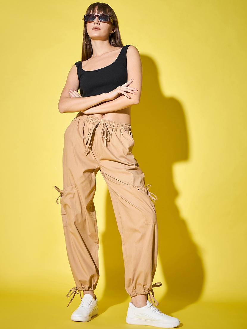 women high rise solid cargo - 21501160 - Standard Image - 4