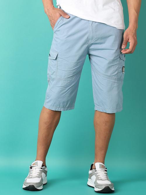 men light blue solid three-fourth shorts - 21505547 - Very Small Image - 1