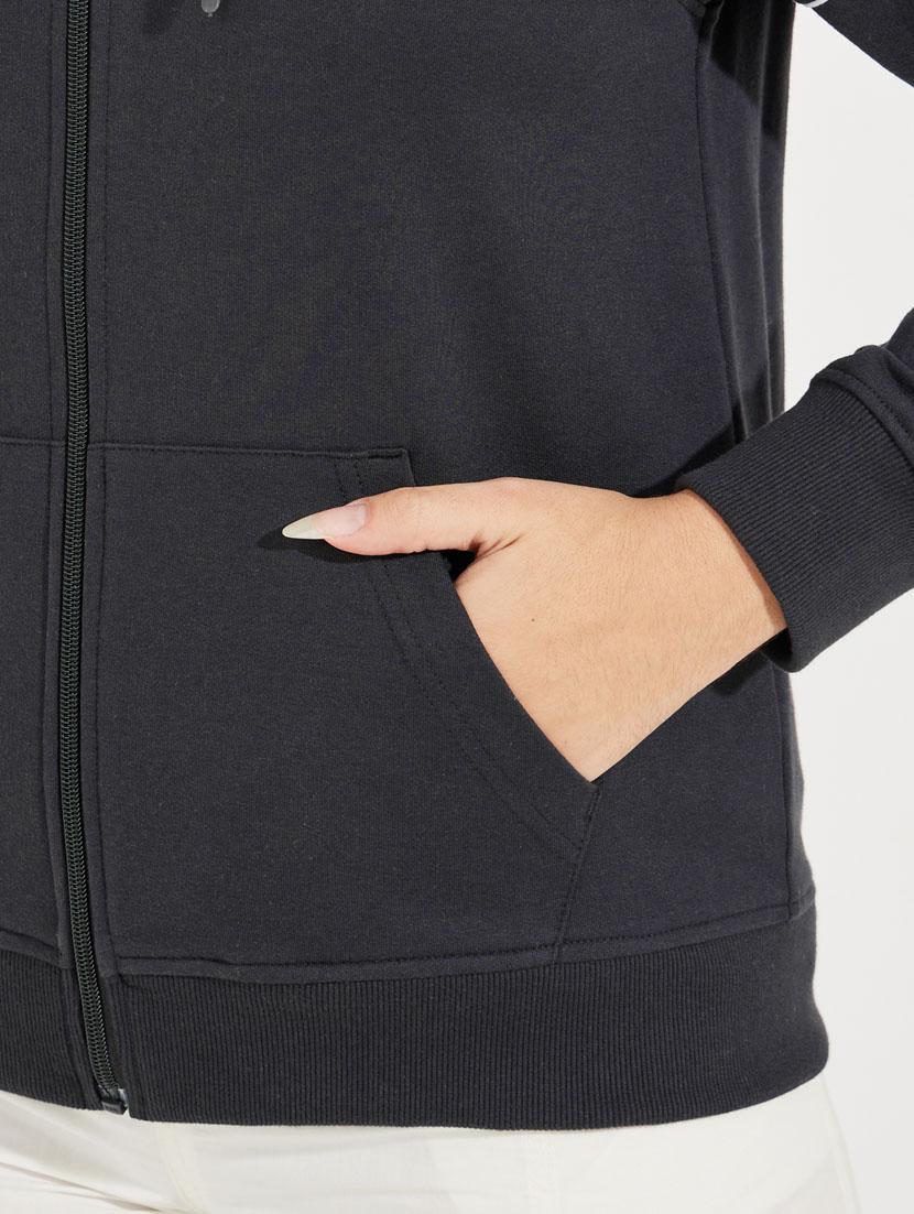 women black solid long sleeve sweatshirt - 21510639 - Zoom Image - 4