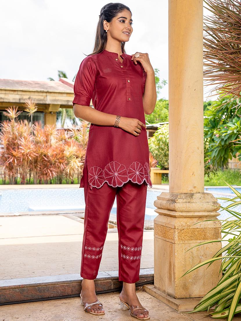 women maroon embroidered co-ord set - 21513365 - Standard Image - 2