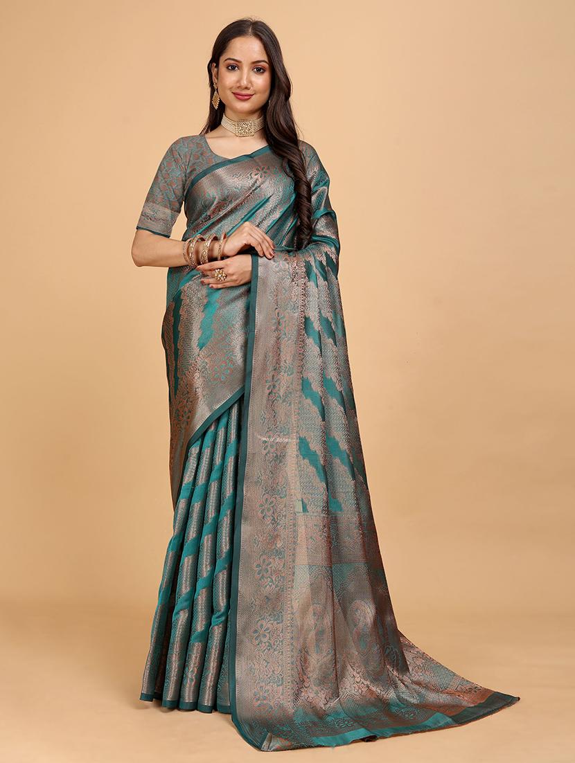 women self design banarasi saree