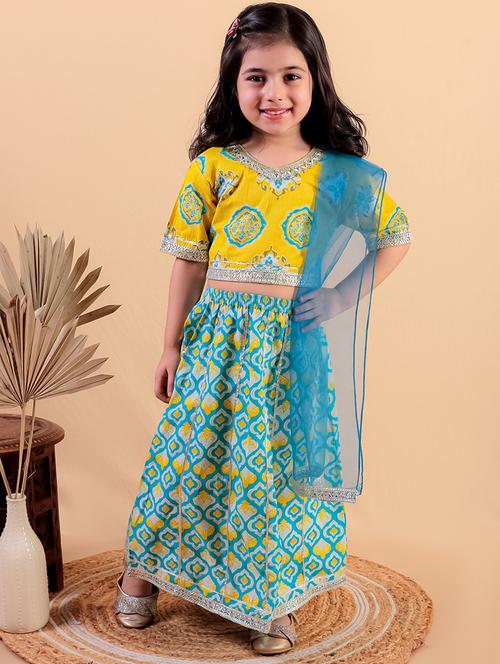 girls printed short sleeves lehenga choli set - 21555834 - Very Small Image - 1