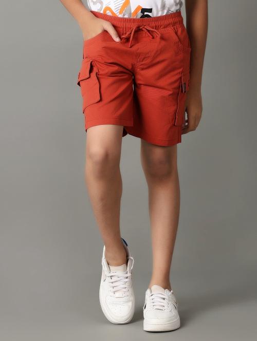boys solid mid rise cargo style shorts - 21610670 - Very Small Image - 1