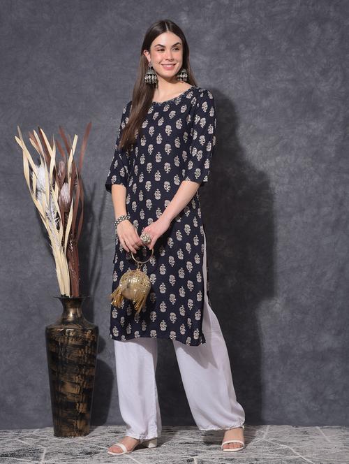 women floral three quarter sleeve straight kurta - 21627397 - Very Small Image - 1