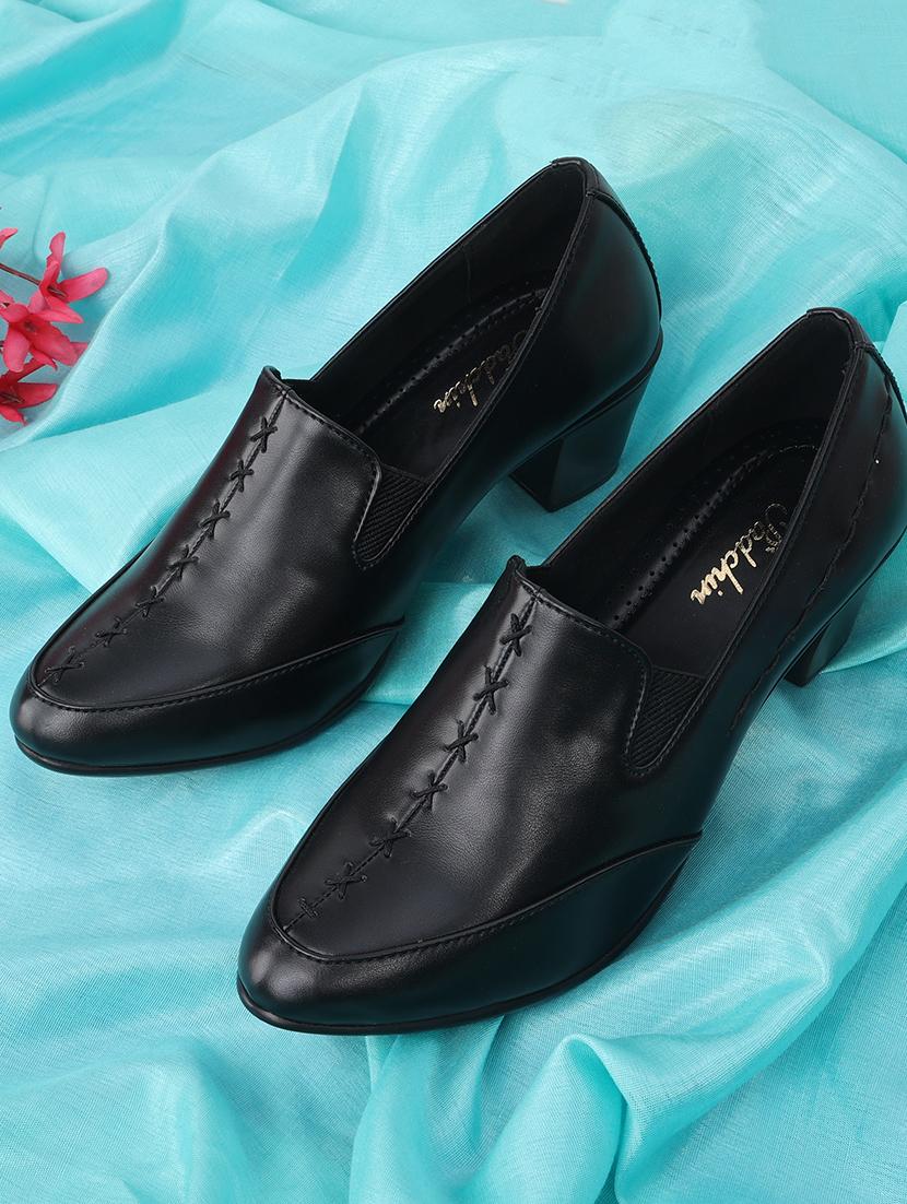 women black slip on pump