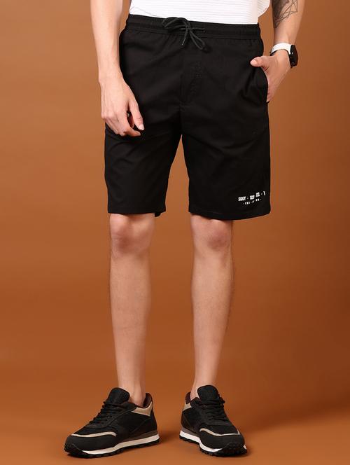 men solid mid rise shorts - 21673929 - Very Small Image - 1