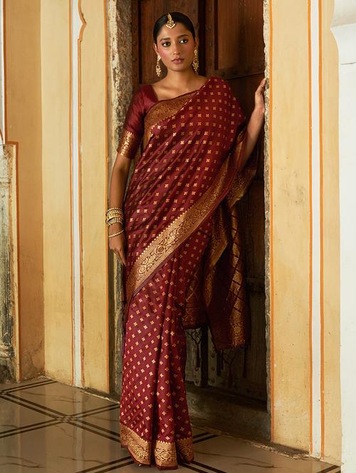 women self design banarasi saree with blouse - 21678687 - Very Small Image - 1