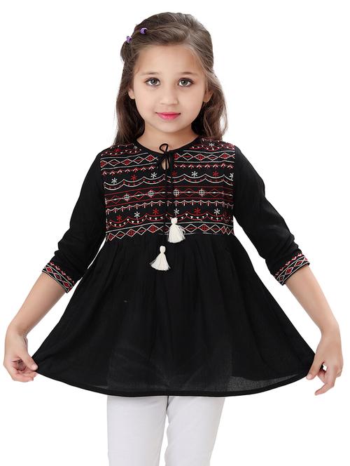 girls embroidered three quarter sleeve flared kurti - 21708018 - Very Small Image - 1